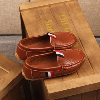 Shoes for Babys and Kids in 3 different colors (Size: 21-36)